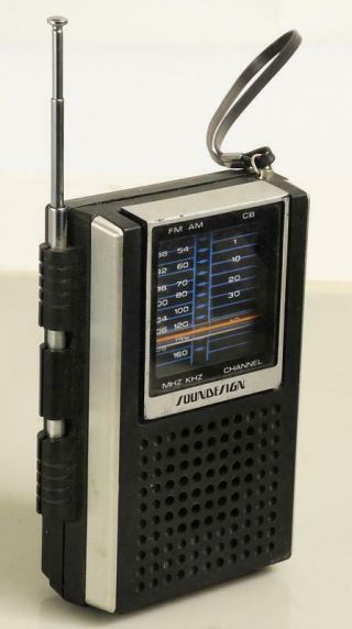 Soundesign Vintage Portable Transistor Radio No.  2413 Am Fm Cb