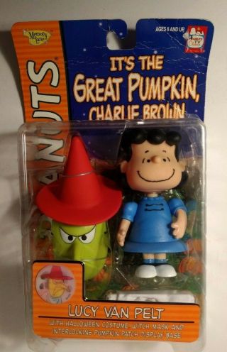 Nib Lucy Van Pelt Action Figure - Peanuts It’s The Great Pumpkin Charlie Brown