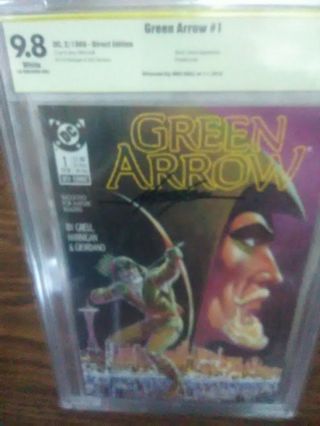 Green Arrow 1 Mike Grell Cbcs Signed Cgc 9.  8 Highest Graded Signed