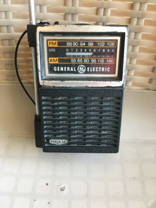 Vtg Ge General Electric Portable Am/fm Transistor Radio Model No.  7 - 2506b