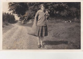Old Photo Woman Glamour Fashion Straw Sack Bed Camp Henderland Farm Sb1