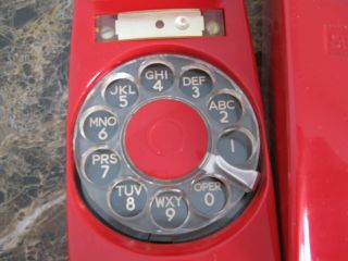 VINTAGE 1978 STROMBERG CARLSON RED DESK TOP ROTARY PHONE 2