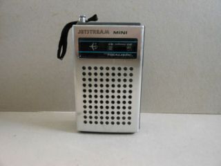 Realistic Jetstream Mini Transistor Radio Am/vhf