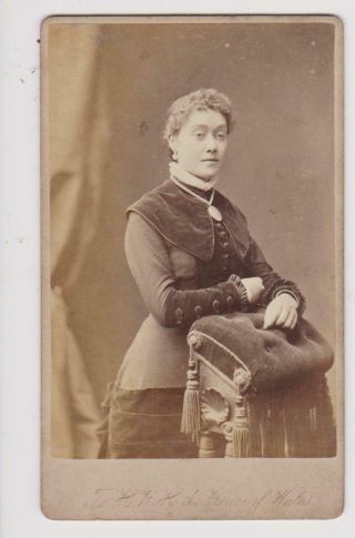 Small Cdv/cabinet Lady In Fashions Of The Day C1880/90s Turner London Number 2