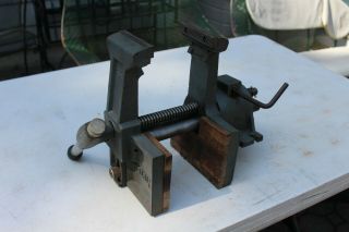 Wilton Woodworkers Vise,  Patternmakers,  Dual 7 " &4 " Jaws,  Turret Swivel,  40,  Lbs