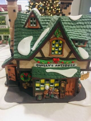 Heritage Village Dept.  56 Lighted House Dickens Village Series Quilly’s Antiques