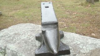 Hay Budden Blacksmith Anvil 137 lbs Forge Iron Welding Forged in Fire 3