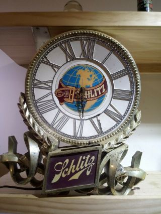 Vintage Schlitz Beer Sign Lighted Bar Wall Clock Bar Advertising Antique 1977