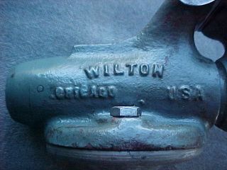 Wilton 820 2 