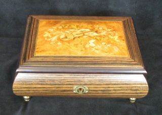 Music Box Swiss Made By Reuge Romance " Return To Sorrento " Inlaid Wood
