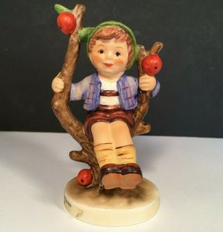 Goebel Hummel Figurine Apple Tree Boy 142 3/0 Tmk 6 The Missing Bee (1979 - 1991)