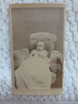 Antique Cdv Cabinet Photo Very Cute Inflant Long Gown Oversize Chair Lynn Ma