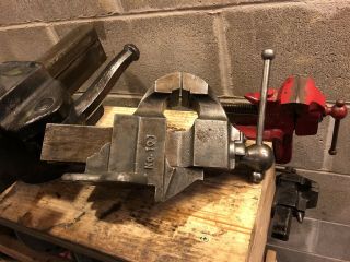 Small Parker 101 Bench Vise 2 1/2” Jaws Fixed Base Jewelers Gunsmith