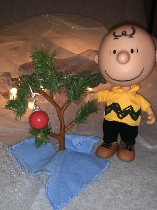 Peanuts Charlie Brown CHRISTMAS TIME Pathetic Tree & Ornament Set Vinyl Figure 3