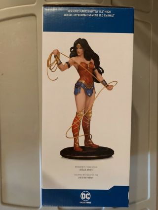 DC Collectibles DC Cover Girls: WONDER WOMAN Statue by JOELLE JONES 2