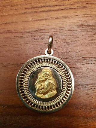 Vintage 18k Solid Gold Italy Religious Medal Pendant Saint Or Pope With Child