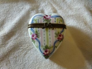 Limoges Trinket Box - Heart - Shaped,  Hand Painted,  Hinged - Signed Inside The Box - Min