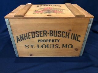Bud Budweiser Beer Anheuser Busch St.  Louis Mo Wood Wooden Lidded Beer Box Case