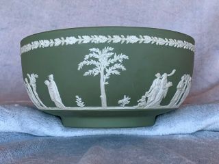Vintage WEDGWOOD Jasperware Celadon [Green/Sage] Large Bowl with Cream Figures 3
