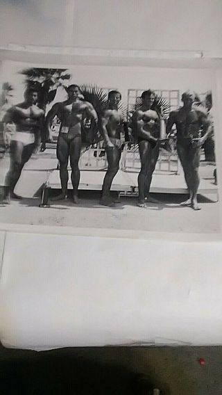 Vintage Bodybuilder 8x10 Mozee In Photo The Rest ?