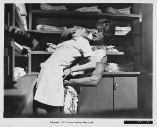 Orig 1972 Movie Photo - The Carey Treatment - James Coburn - Jennifer O Neill