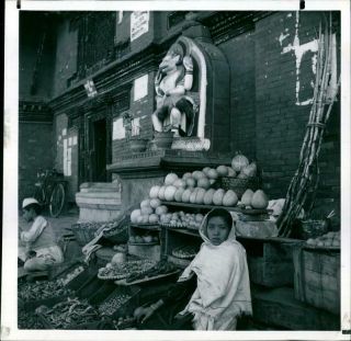 Vintage Photograph Of Nepal: Kathmandu: Street Vendor