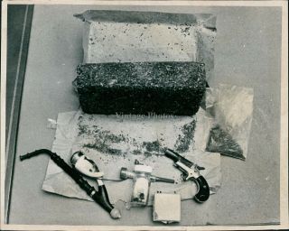 1968 Press Photo Historic Brick Marijuana Pistol Pipes Burien Hippie Pad 8x10