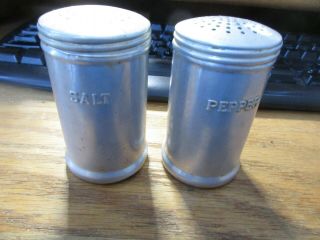 Vintage Aluminum Metal Salt And Pepper Shakers Guc