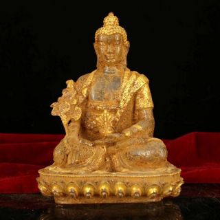 Chinese Antique Tibetan Buddhist Natural Crystal Hand - Carved Pharmacist Buddha