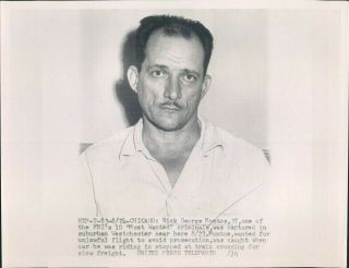 1954 Photo Nick George Montos Fbi Wanted Criminal Train Crossing Wirephoto