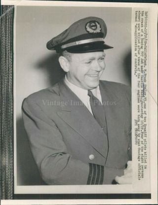 1959 Photo Frank Staley Crash Boeing Plane Seattle Wa Officials Dead Wirephoto