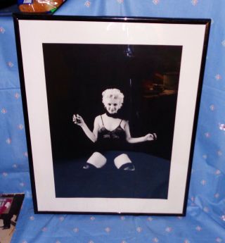 Xrare - Sexy Marilyn Monroe Black& White Picture/photograph - 16 " X 20 " -