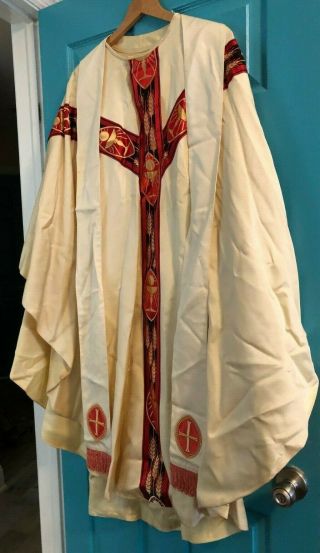 VINTAGE CATHOLIC PRIESTS IVORY RED GOLD BLACK CHASUBLE & STOLE 3