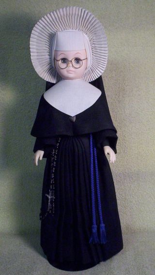 An By Nun Porcelian Doll - 17 " Sisters Of The Holy Cross Mary (?)