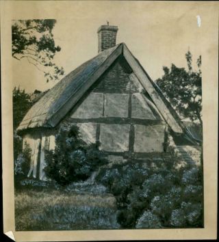 Photograph Of Old Parr Cottage,  Winnington,  Shropshire