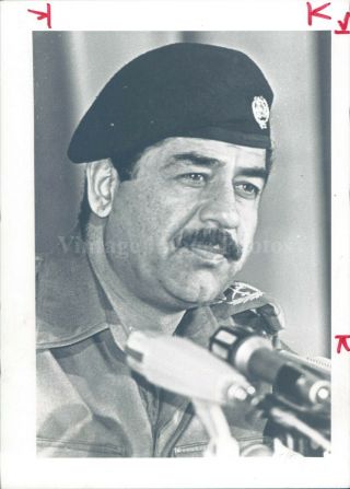 1991 Photo Saddam Hussein Iraq War Plan Surrender Jordan Leader Hat 5x7