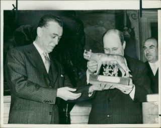 Vintage Photograph Of Juscelino Kubitschek With The Mayor Of Rome