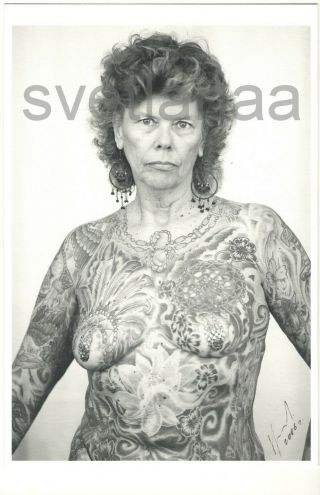 2006 Tattoo Art Woman Topless All Body In Tattoos Interesting Vintage Us Photo