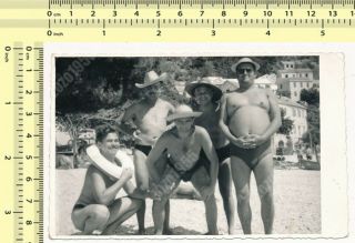 Group Of Funny Shirtless Guys In Swim Trunks Pose On Beach Gay Int Men Old Photo