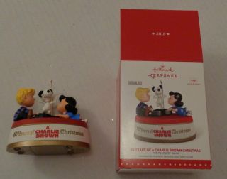 Hallmark Ornament 2015 Peanuts 50 Years Of A Charlie Brown Christmas Magic Sound