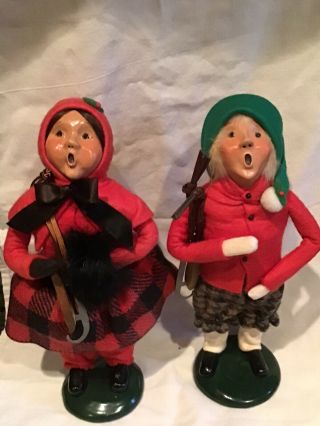 Byers Choice Carolers Set of 2 SKATERS Children Boy and Girl 1988,  10”,  Signed 2