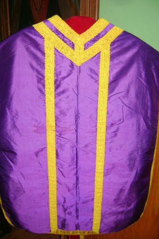 Purple/ Black Roman Chasuble,  Vestment,  Chalice,  Monstrance,  Reliquary