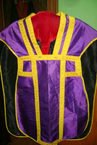 purple/ Black Roman Chasuble,  vestment,  chalice,  monstrance,  reliquary 2