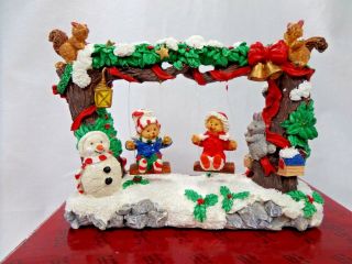 The San Francisco Music Box Company Christmas Bears On A Swing 31 - 77981 - 5 - 00