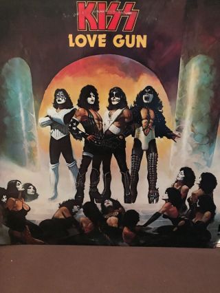 Kiss “love Gun” Lp Casablanca Nblp 7057 With Gun Vinyl