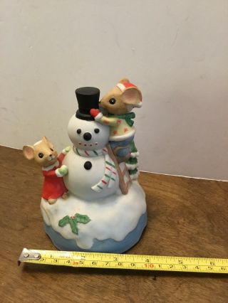 1983 ENESCO Music Box Mice Snowman Tree Winter Wonderland Porcelain Christmas 2