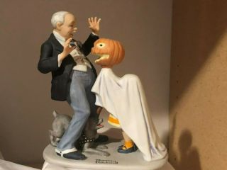 Norman Rockwell Figurine - Danbury - Porcelain Trick Treat Halloween Pumpkin