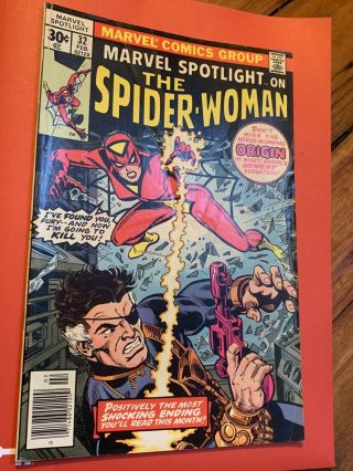 Marvel Spotlight 32 Comic Very 1st App Of The Spider - Woman Look