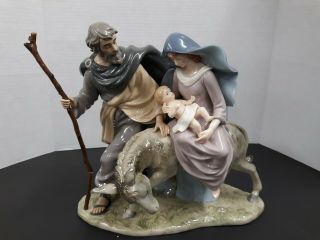 Flight Into Egypt 11 " Porcelain Joseph Mary & Baby Jesus Nativity Lladro Look