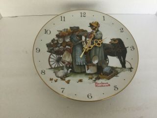 Norman Rockwell Porcelain Wall Collector Plate Clock Salesman Horse Carriage 2